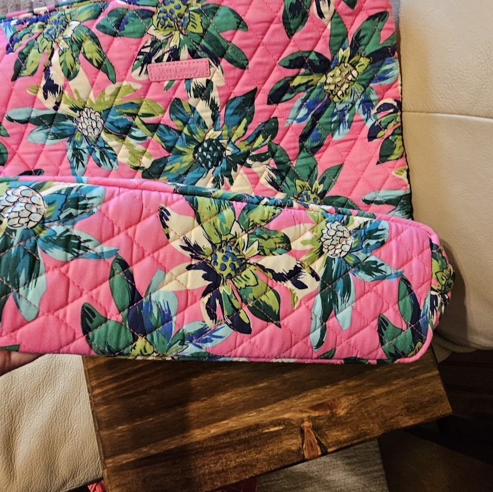 Vera Bradley Tropical Paradise Large Tote - Picture 9 of 14